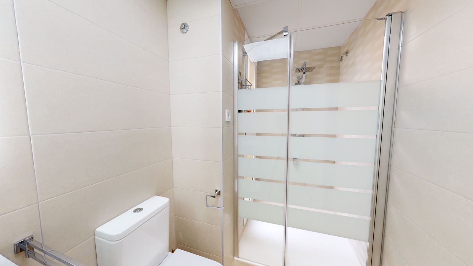 3 sypialnia Willa na sprzedaż w Estrella de Mar z basenem garażem - 349 900 € (Ref: 9789249)