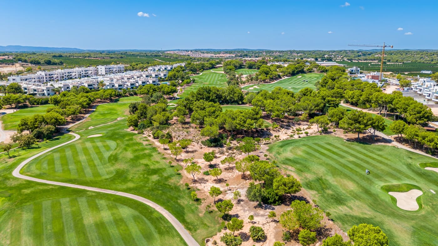 3 sypialnia Willa na sprzedaż w Pilar de la Horadada z basenem garażem - 698 000 € (Ref: 9789284)