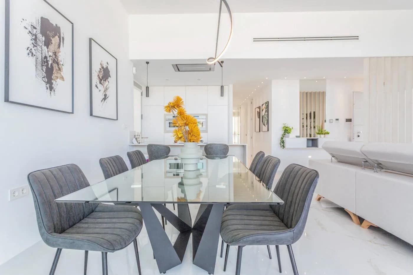 3 chambre Villa/Maison à vendre à Torrevieja avec piscine garage - 700 000 € (Ref: 9789323)