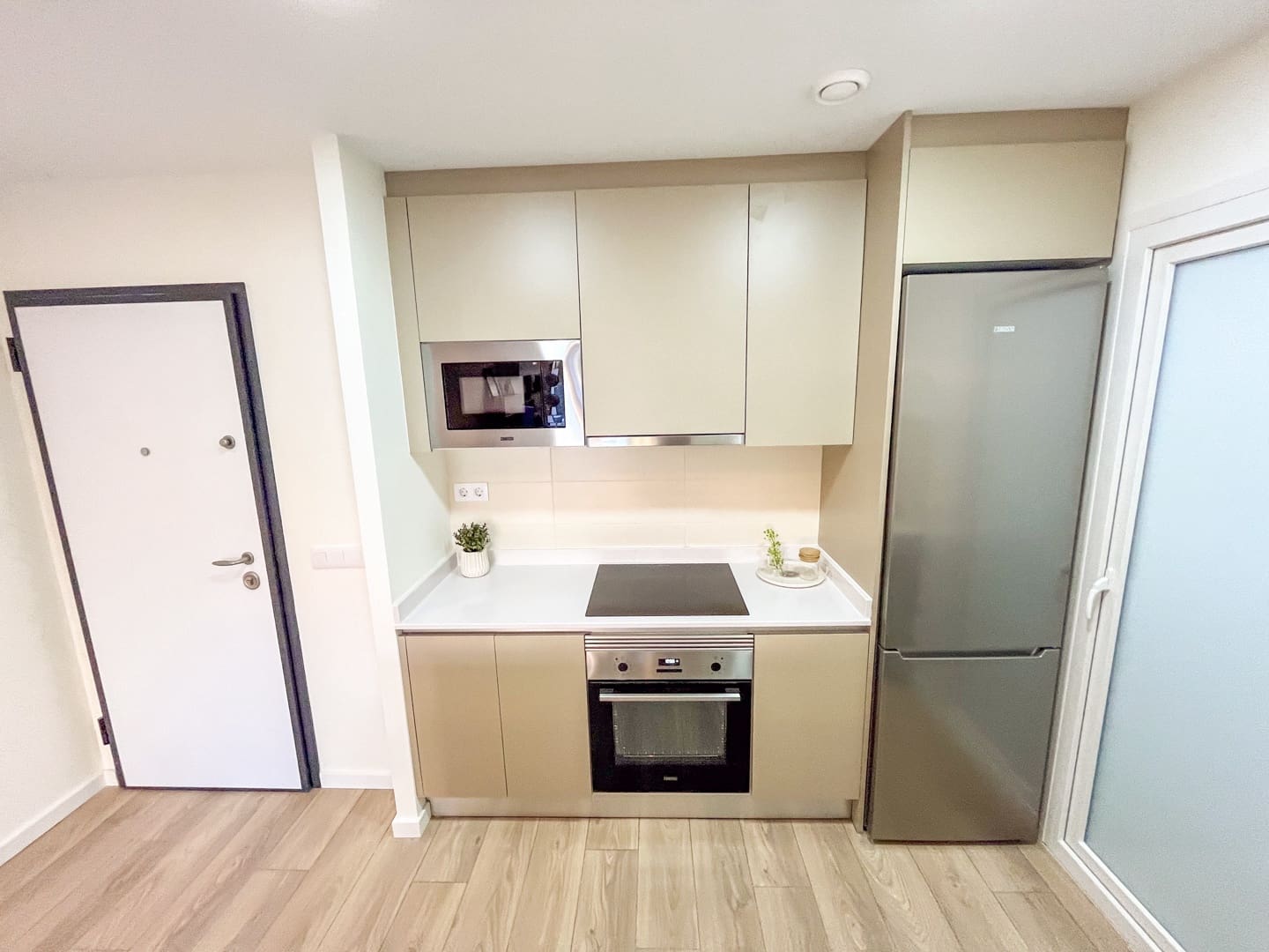 1 bedroom Apartment for sale in Torre de la Horadada with pool garage - € 182,000 (Ref: 9789329)