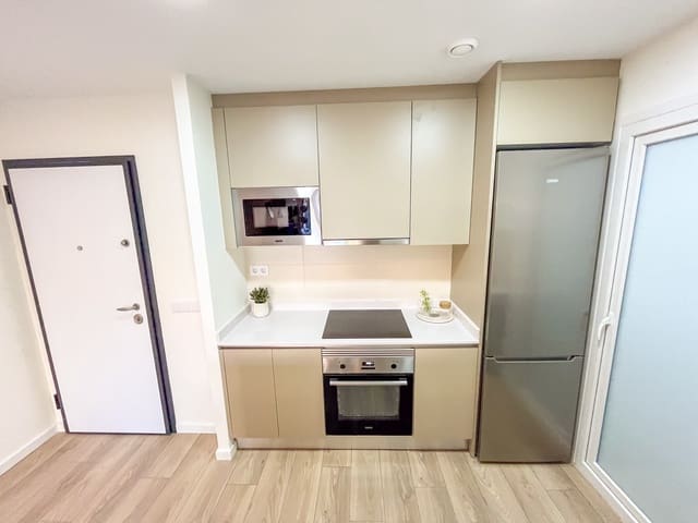 1 soveværelse Lejlighed til salg i Torre de la Horadada, Pilar de la Horadada med swimmingpool garage - € 182.000 (Ref: 9789329)