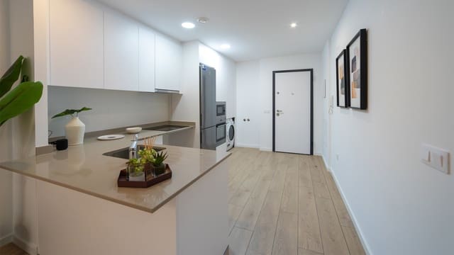 1 soveværelse Lejlighed til salg i Torre de la Horadada, Pilar de la Horadada med swimmingpool garage - € 182.000 (Ref: 9789329)