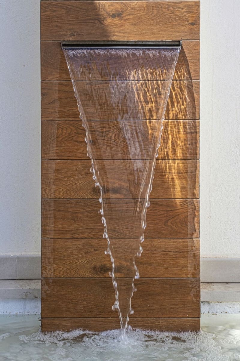 4 bedroom Villa for sale in Benahavis with pool garage - € 1,490,000 (Ref: 9789341)