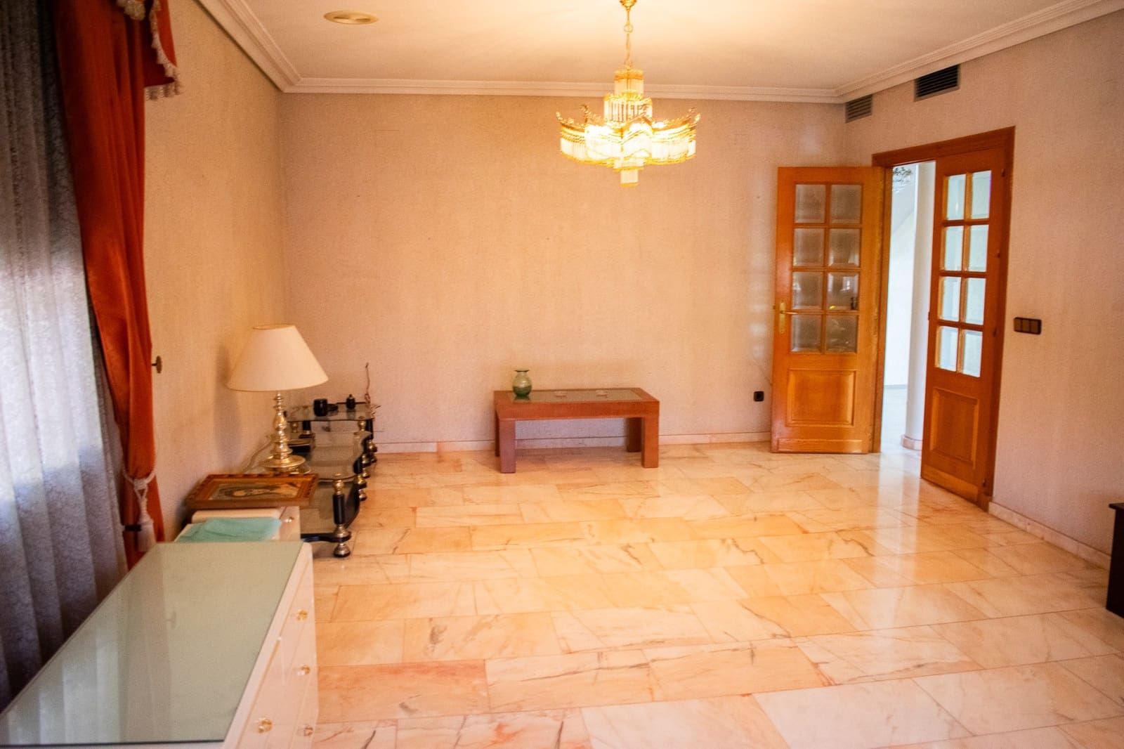 5 bedroom Villa for sale in Llano de Brujas with garage - € 726,000 (Ref: 9818875)