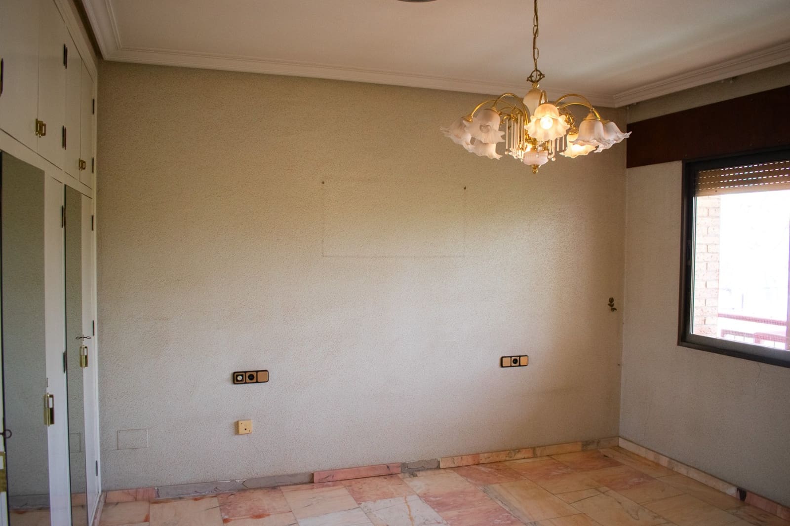 5 bedroom Villa for sale in Llano de Brujas with garage - € 726,000 (Ref: 9818875)