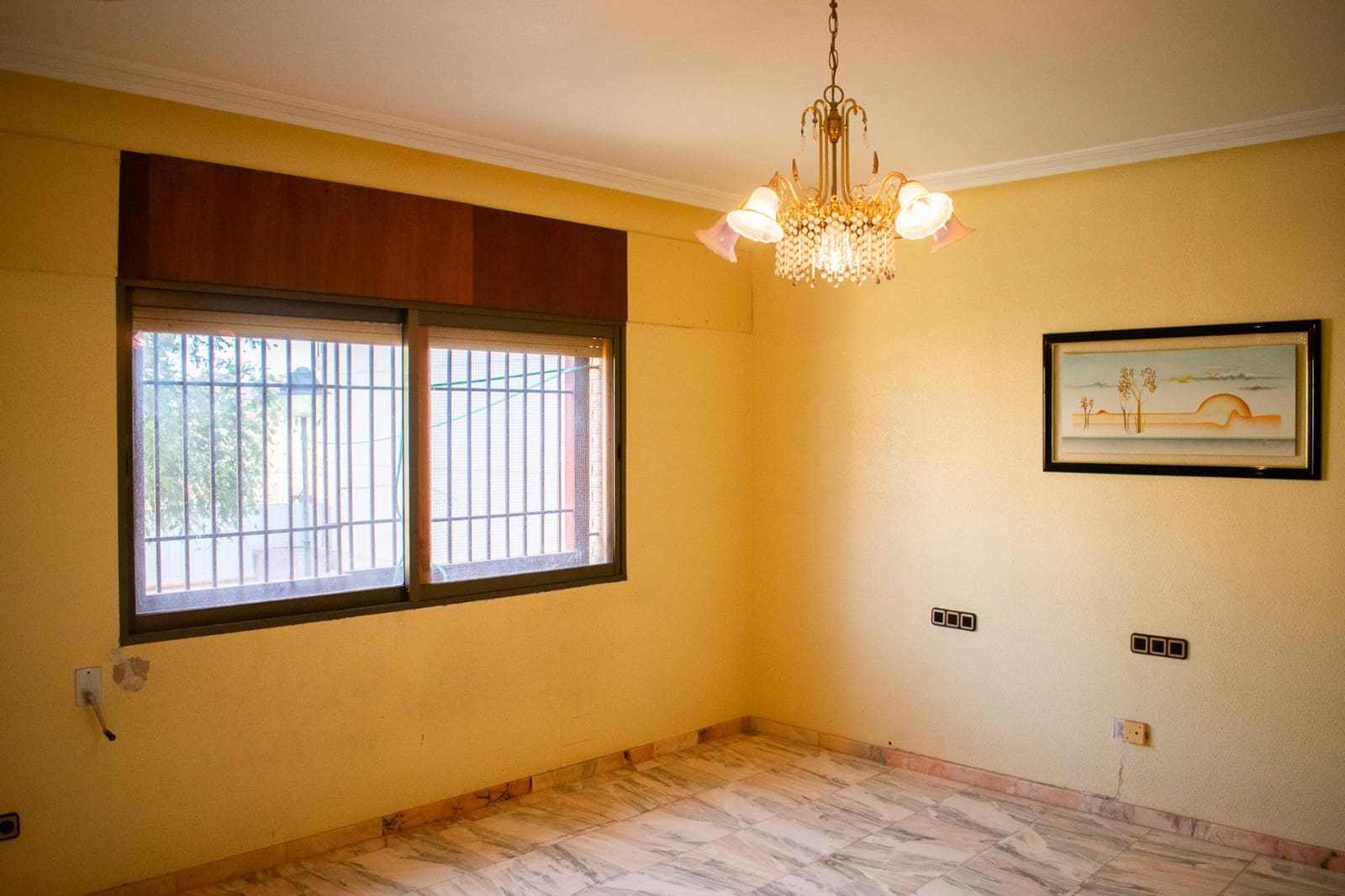 5 bedroom Villa for sale in Llano de Brujas with garage - € 726,000 (Ref: 9818875)