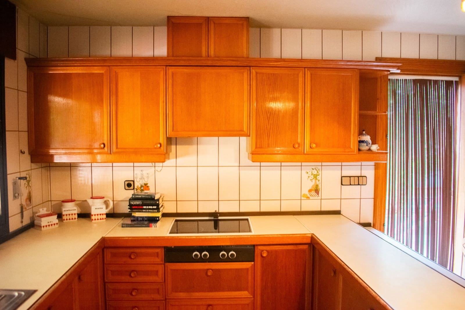 5 bedroom Villa for sale in Llano de Brujas with garage - € 726,000 (Ref: 9818875)