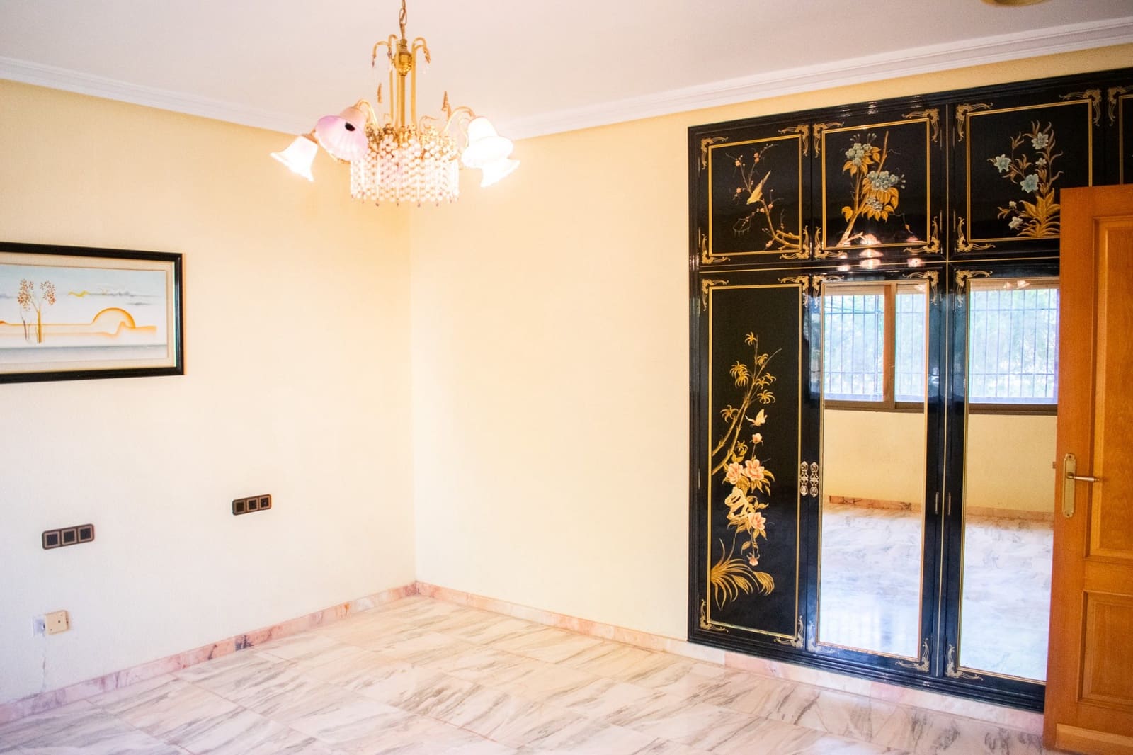 5 bedroom Villa for sale in Llano de Brujas with garage - € 726,000 (Ref: 9818875)