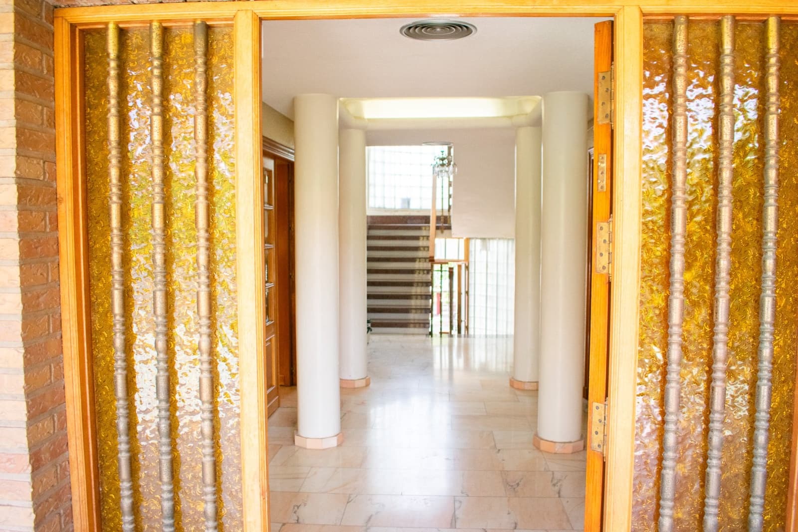 5 bedroom Villa for sale in Llano de Brujas with garage - € 726,000 (Ref: 9818875)