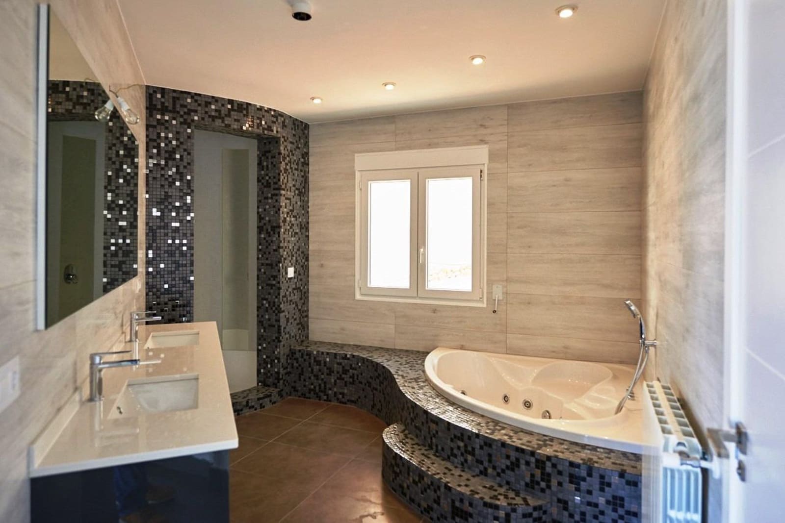 Chalet de 4 habitaciones en Altea en venta con piscina garaje - 1.195.000 € (Ref: 9818877)