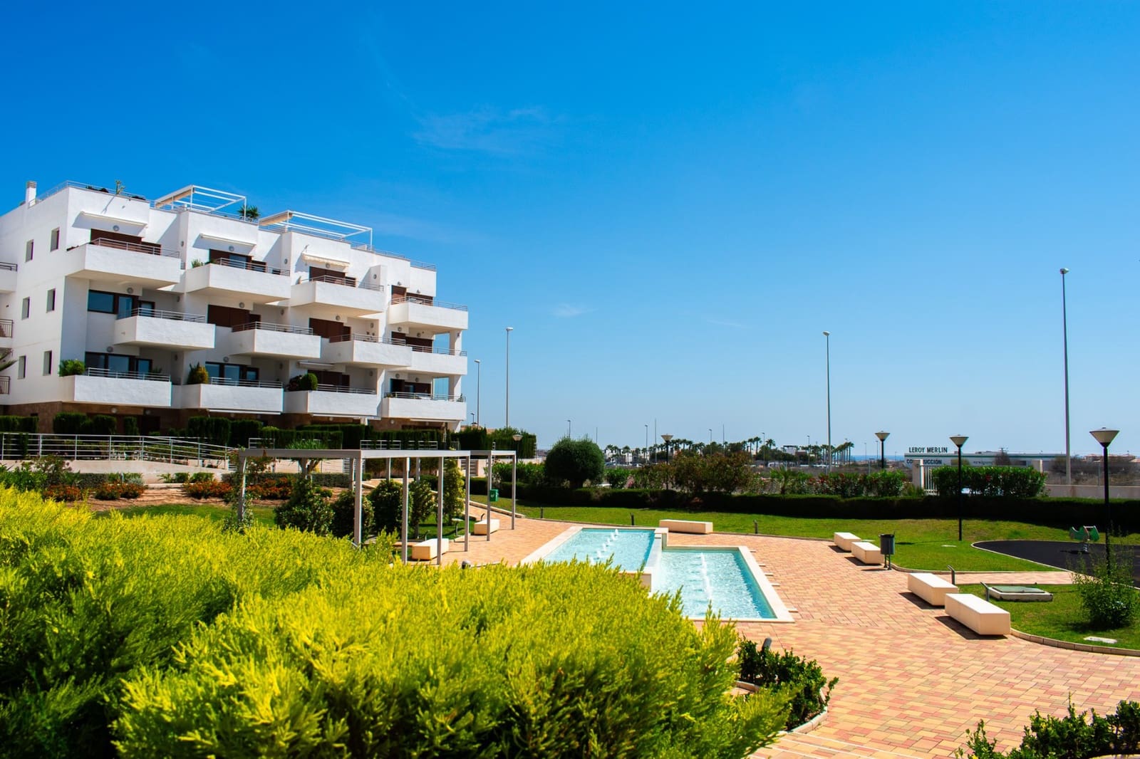 2 sovrum Lägenhet till salu i Orihuela Costa med pool garage - 246 000 € (Ref: 9818882)