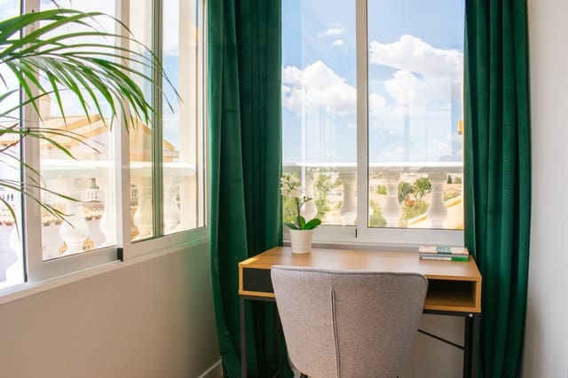 3 makuuhuone Omakotitalo myytävänä paikassa Los Balcones - Los Altos, Orihuela mukana uima-altaan - 279 000 € (Ref: 9818884)