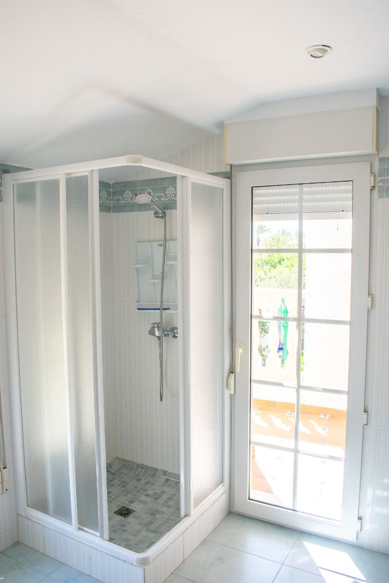 7 soverom Villa til salgs i Orihuela Costa med svømmebasseng garasje - € 1 490 000 (Ref: 9818887)