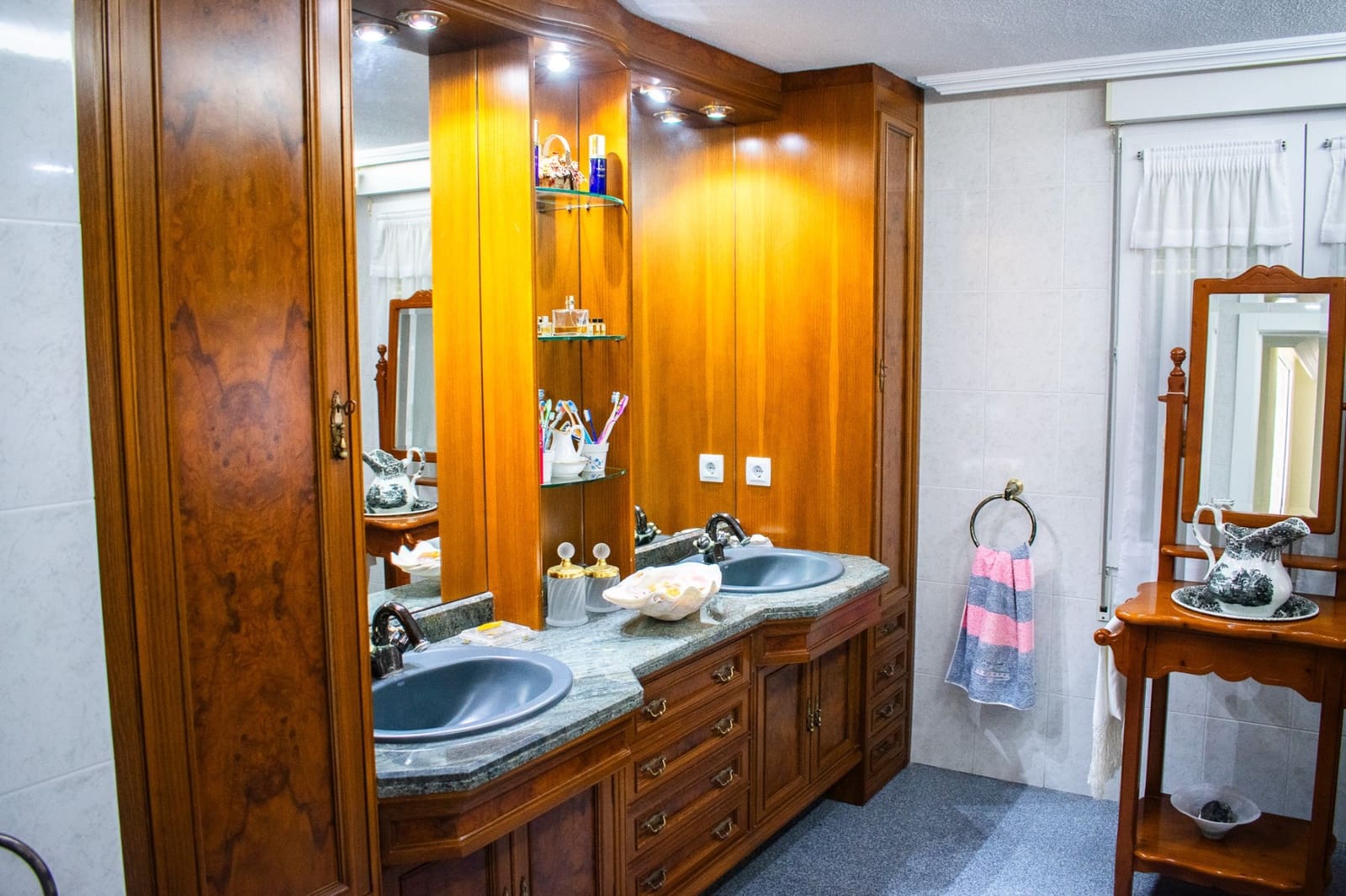 7 soverom Villa til salgs i Orihuela Costa med svømmebasseng garasje - € 1 490 000 (Ref: 9818887)