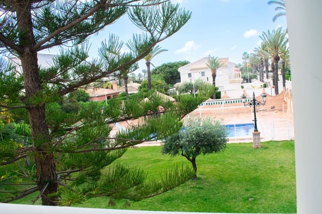 7 soverom Villa til salgs i Cabo Roig, Orihuela med svømmebasseng garasje - € 1 490 000 (Ref: 9818887)