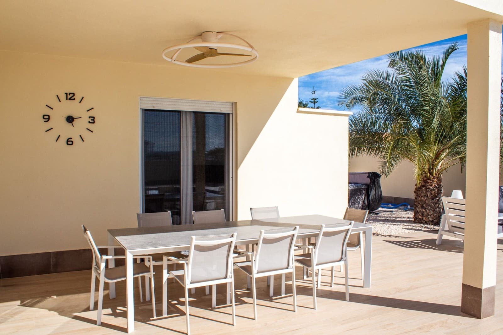 4 bedroom Townhouse for sale in Torrevieja with pool garage - € 780,000 (Ref: 9818889)