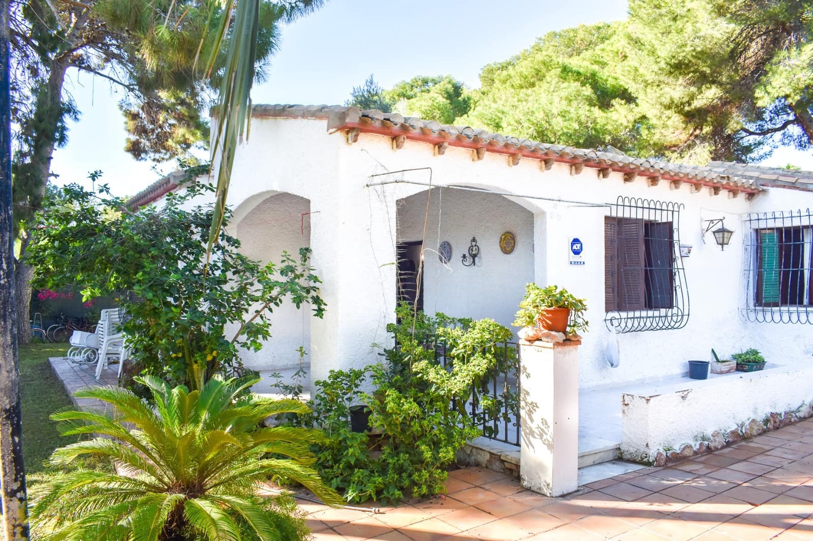 4 bedroom Villa for sale in Orihuela Costa - € 560,000 (Ref: 9818896)