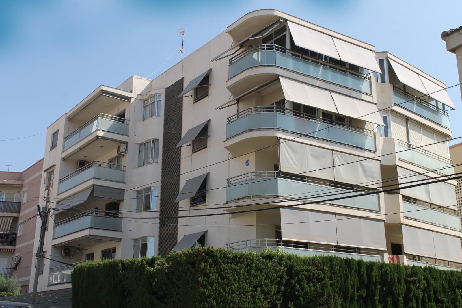 4 bedroom Apartment for sale in Santa Pola with garage - € 425,000 (Ref: 9818897)
