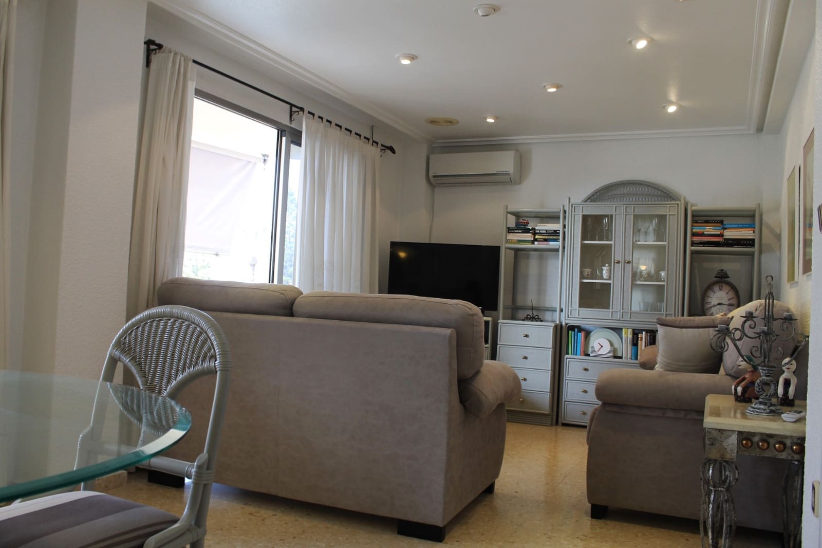 4 bedroom Apartment for sale in Santa Pola with garage - € 425,000 (Ref: 9818897)