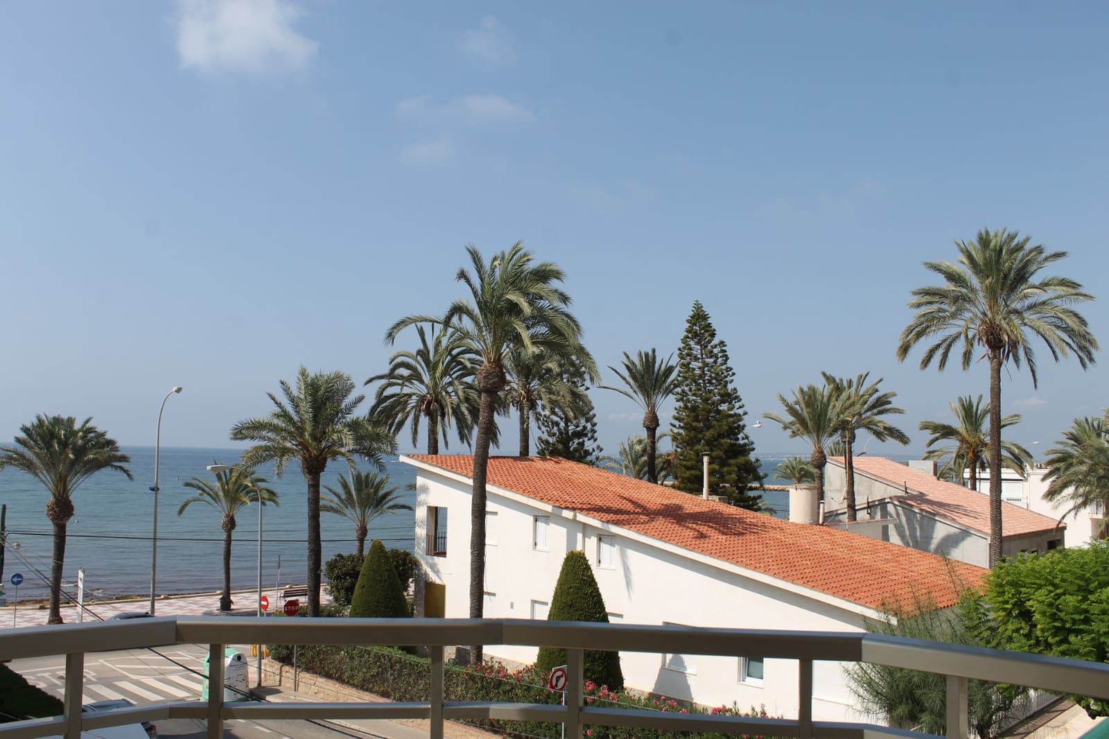 4 bedroom Apartment for sale in Santa Pola with garage - € 425,000 (Ref: 9818897)