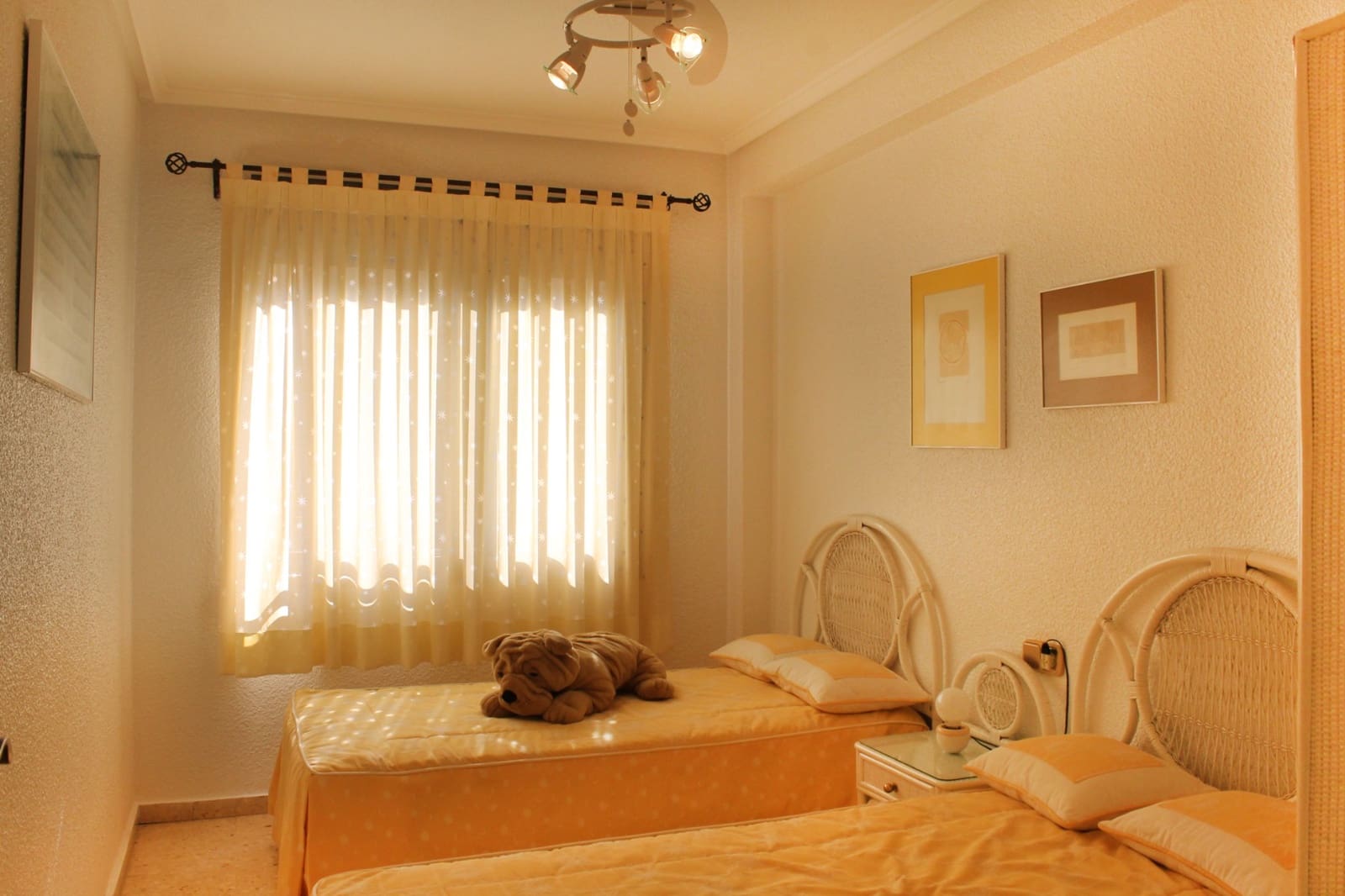 4 bedroom Apartment for sale in Santa Pola with garage - € 425,000 (Ref: 9818897)