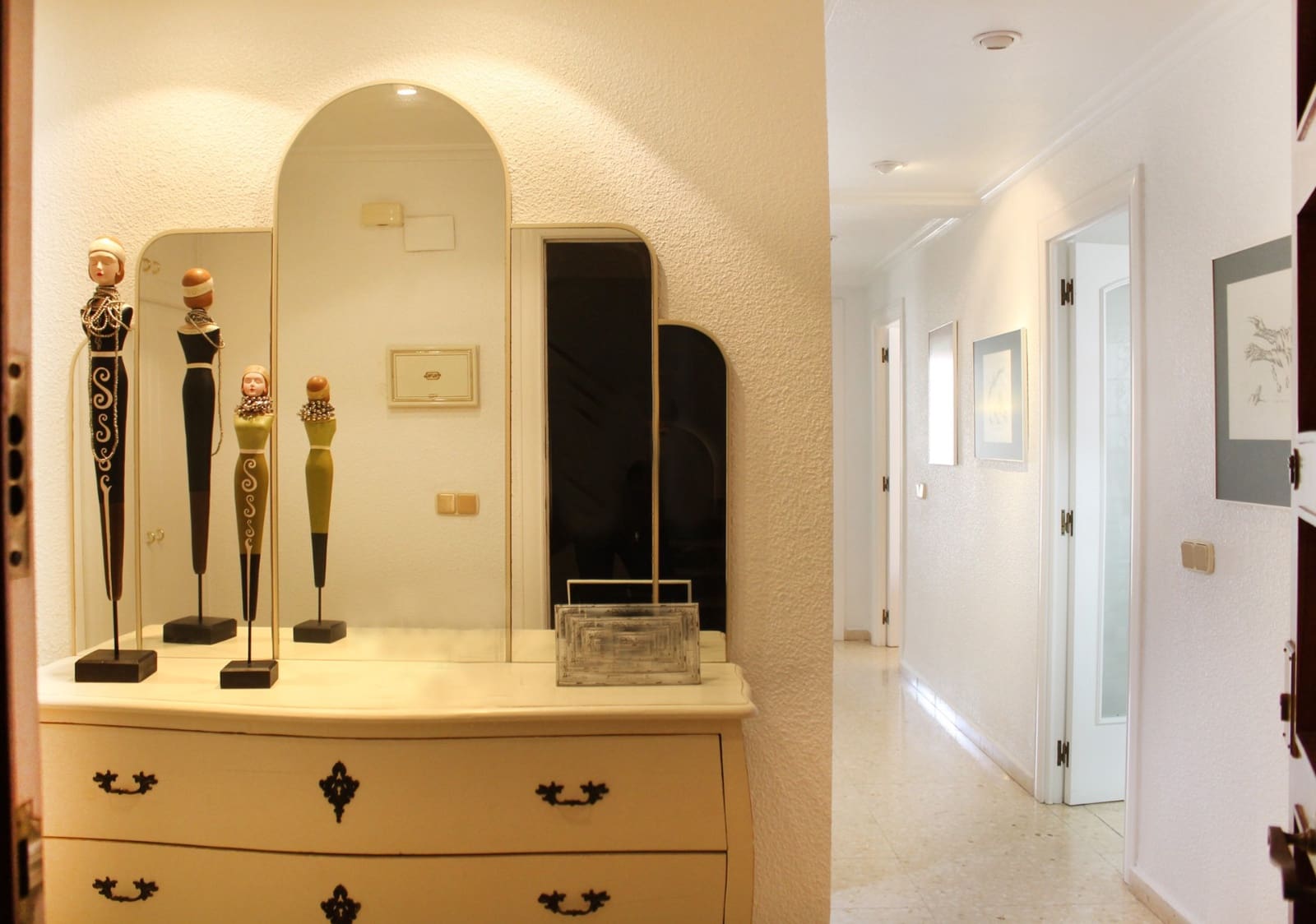 4 bedroom Apartment for sale in Santa Pola with garage - € 425,000 (Ref: 9818897)