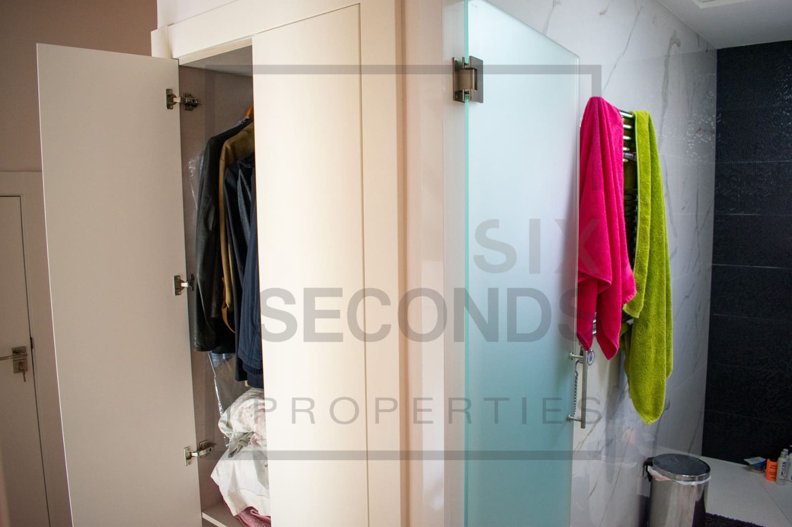 Chalet de 2 habitaciones en Algorfa en venta con piscina garaje - 1.100.000 € (Ref: 9818902)