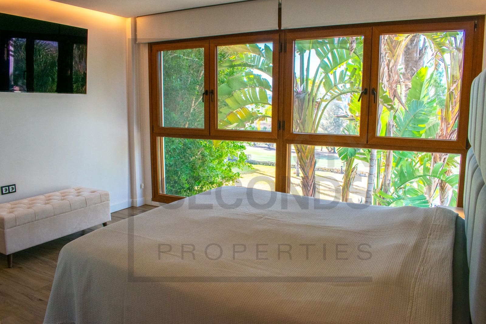 Chalet de 2 habitaciones en Algorfa en venta con piscina garaje - 1.100.000 € (Ref: 9818902)