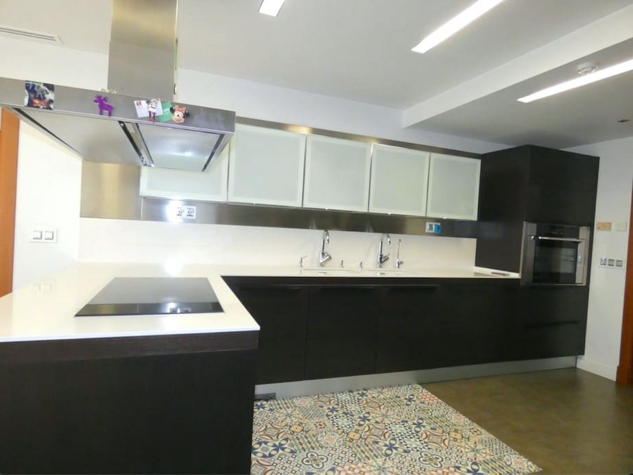 7 soverom Villa til salgs i Algorfa med svømmebasseng garasje - € 1 550 000 (Ref: 9818903)