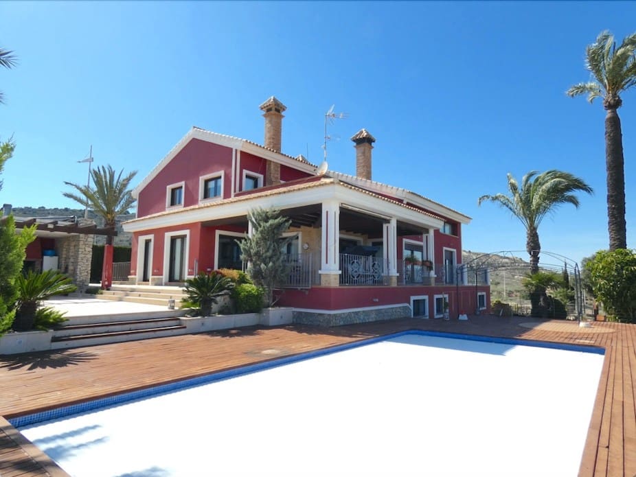 7 soverom Villa til salgs i Algorfa med svømmebasseng garasje - € 1 550 000 (Ref: 9818903)