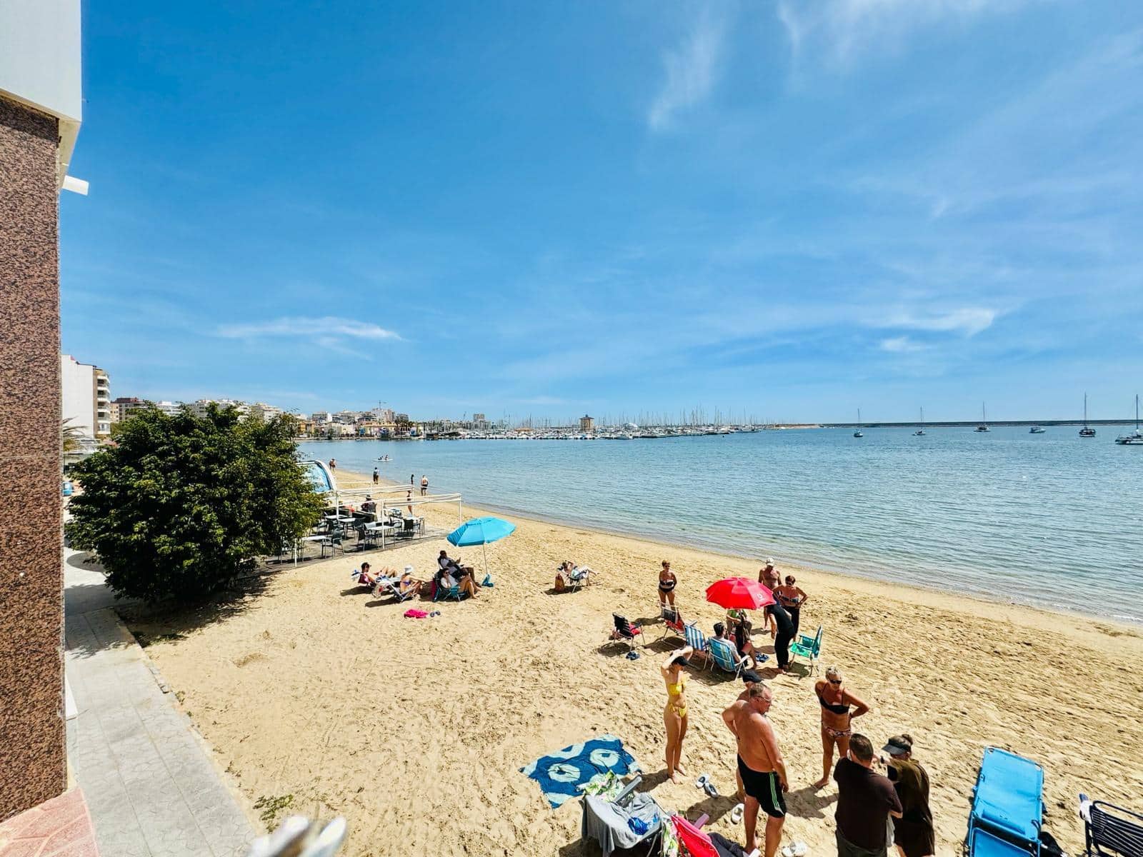 3 sovrum Lägenhet till salu i Torrevieja med pool - 219 000 € (Ref: 9818910)