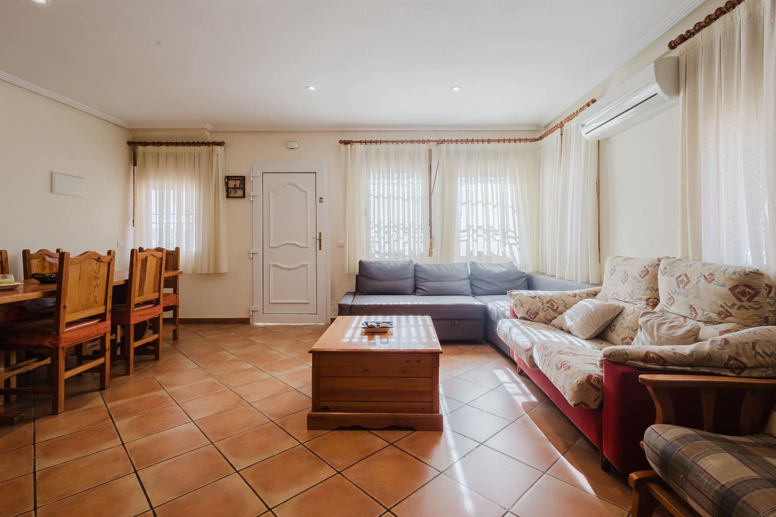 3 soverom Bungalow til salgs i Torrevieja - € 249 000 (Ref: 9818912)