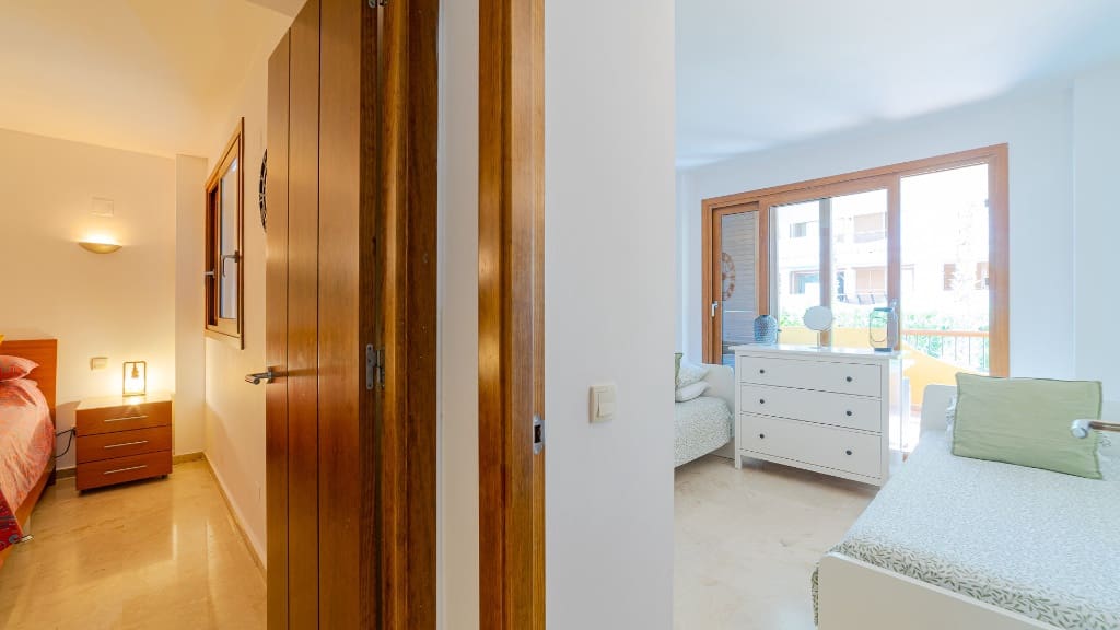 2 bedroom Apartment for sale in Punta Prima with garage - € 260,000 (Ref: 9818923)