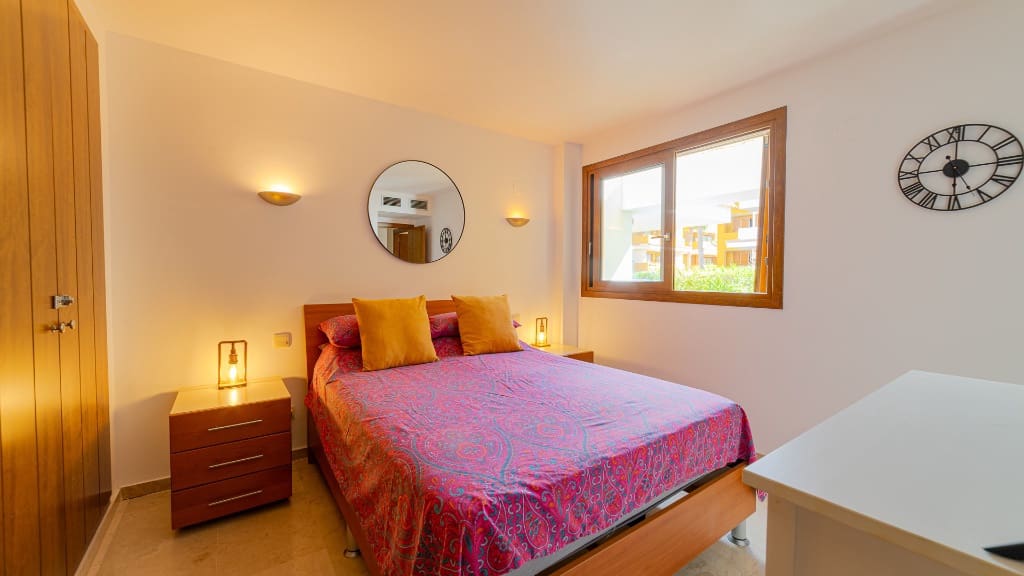 2 bedroom Apartment for sale in Punta Prima with garage - € 260,000 (Ref: 9818923)