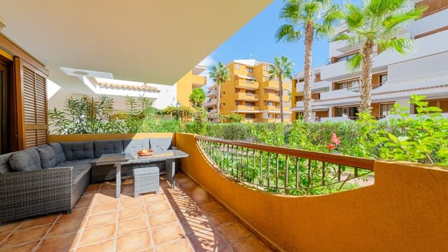 2 soverom Leilighet til salgs i Punta Prima, Torrevieja med garasje - € 260 000 (Ref: 9818923)