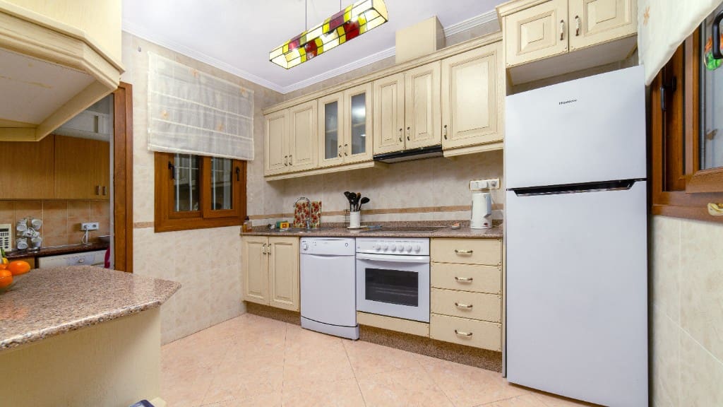 2 bedroom Villa for sale in Los Altos - € 290,000 (Ref: 9818928)