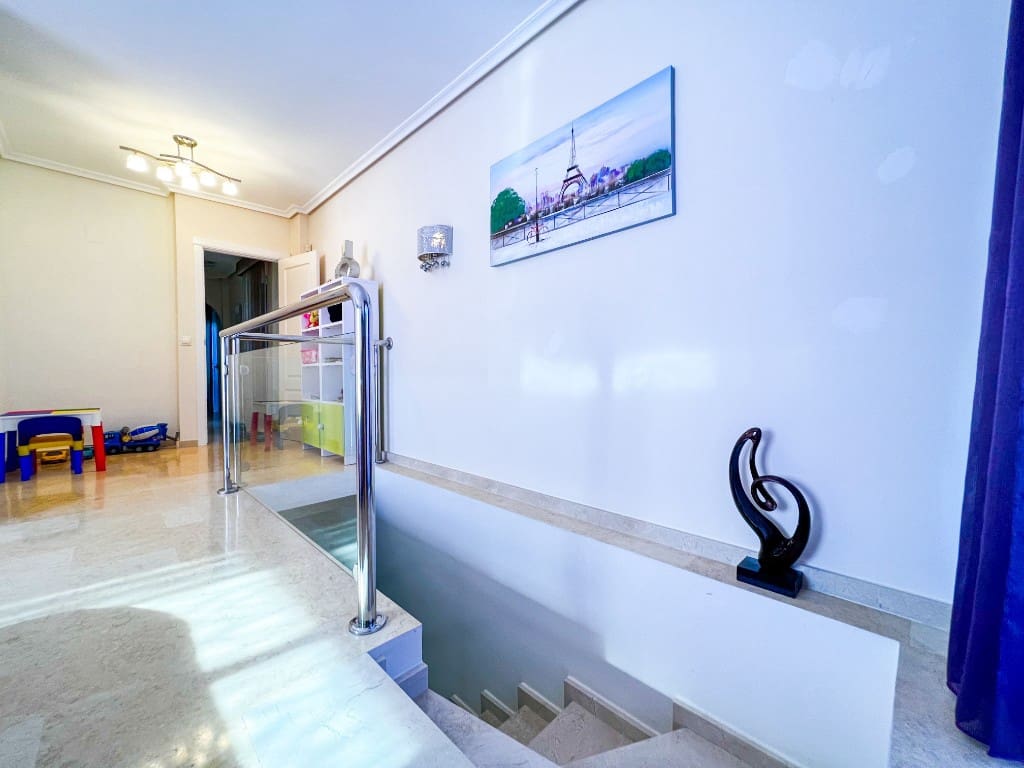 5 bedroom Villa for sale in La Mata - € 1,170,000 (Ref: 9818930)