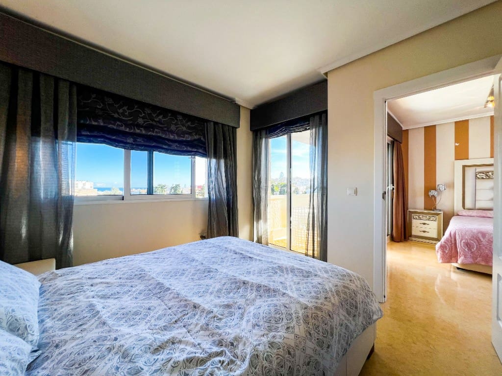 5 bedroom Villa for sale in La Mata - € 1,170,000 (Ref: 9818930)