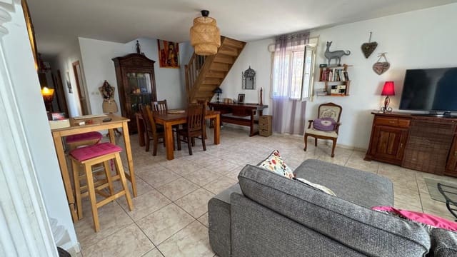 6 quarto Moradia para venda em Albatera com garagem - 280 000 € (Ref: 9818941)