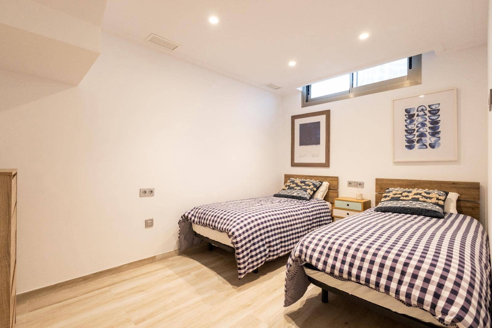 4 soveværelse Villa til salg i Orihuela Costa med swimmingpool - € 490.000 (Ref: 9818942)
