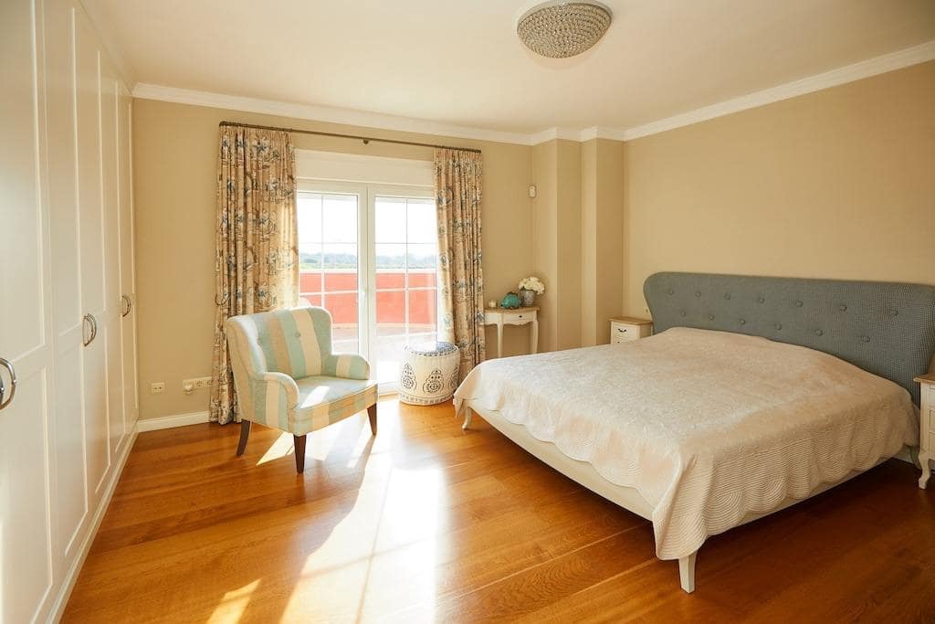 5 soverom Villa til salgs i Rojales med svømmebasseng garasje - € 790 000 (Ref: 9818946)