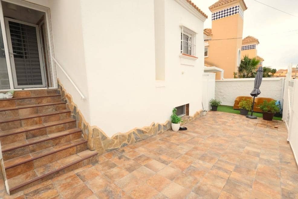 4 soveværelse Villa til salg i San Miguel de Salinas med swimmingpool garage - € 408.000 (Ref: 9818952)