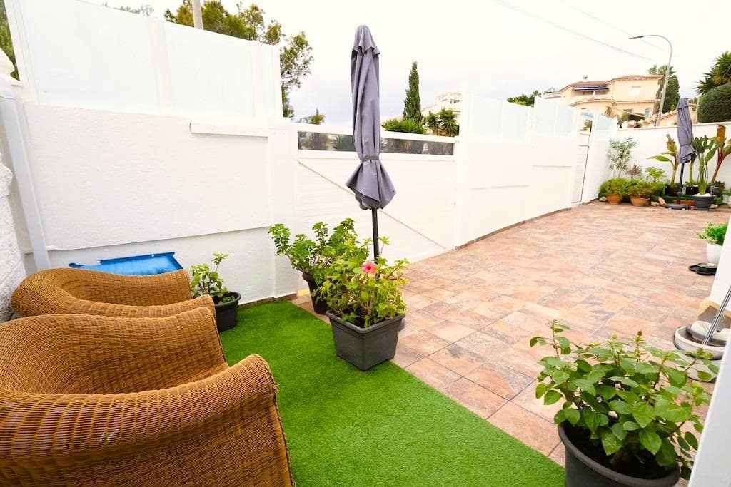 4 soveværelse Villa til salg i San Miguel de Salinas med swimmingpool garage - € 408.000 (Ref: 9818952)