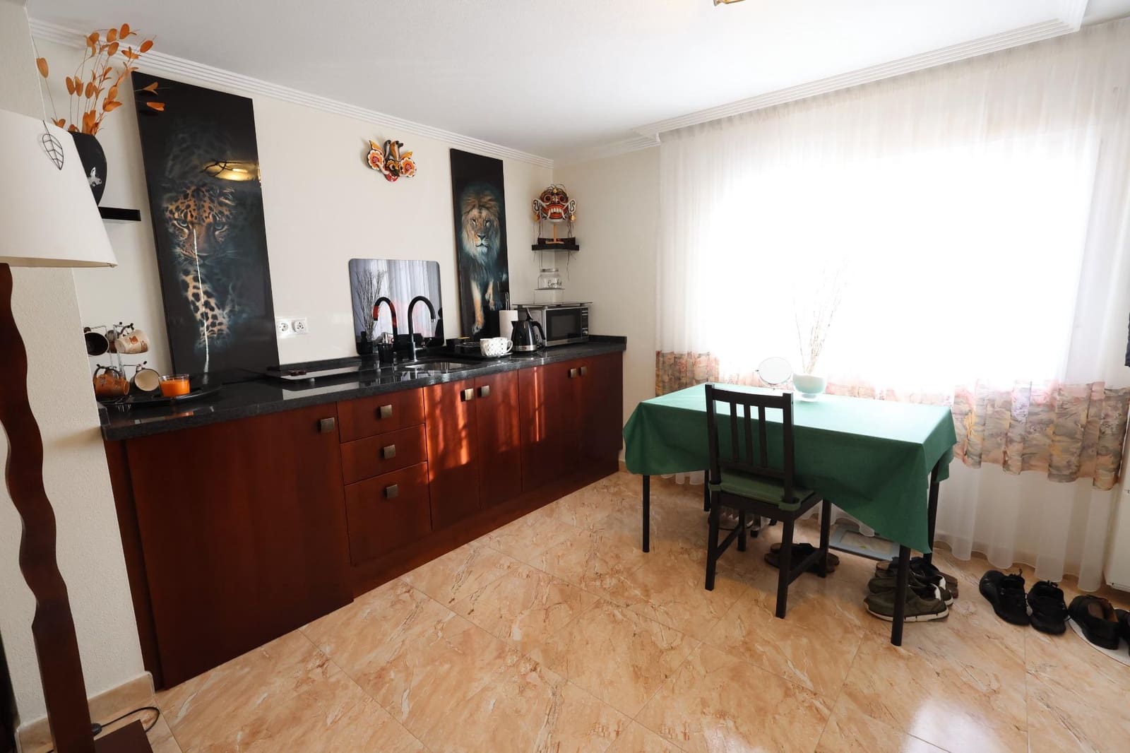 5 soverom Villa til salgs i Torrevieja med svømmebasseng garasje - € 930 000 (Ref: 9818958)