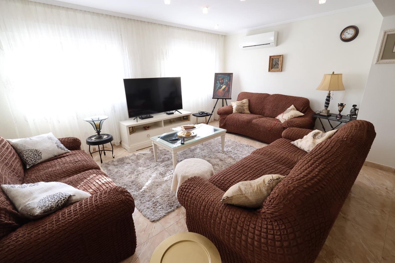 5 soverom Villa til salgs i Torrevieja med svømmebasseng garasje - € 930 000 (Ref: 9818958)