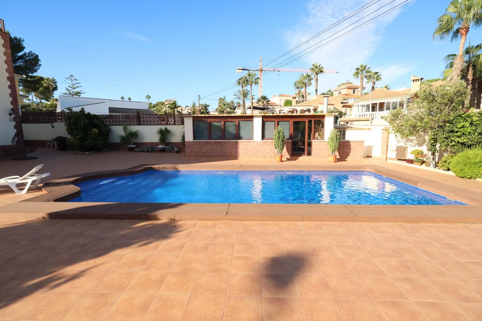 5 soverom Villa til salgs i Torrevieja med svømmebasseng garasje - € 930 000 (Ref: 9818958)
