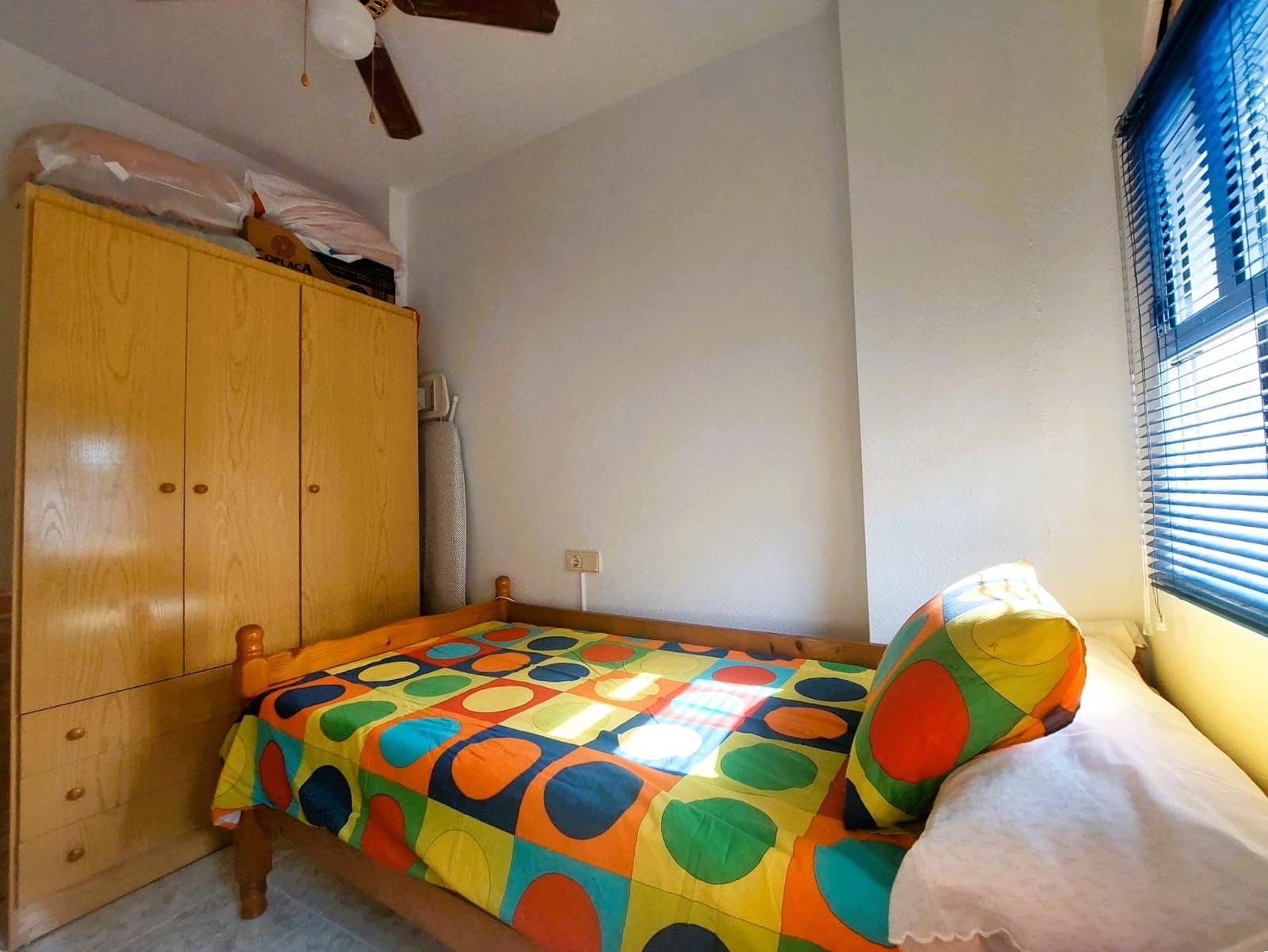 2 sypialnia Bungalow na sprzedaż w Orihuela Costa z basenem garażem - 147 000 € (Ref: 9818967)