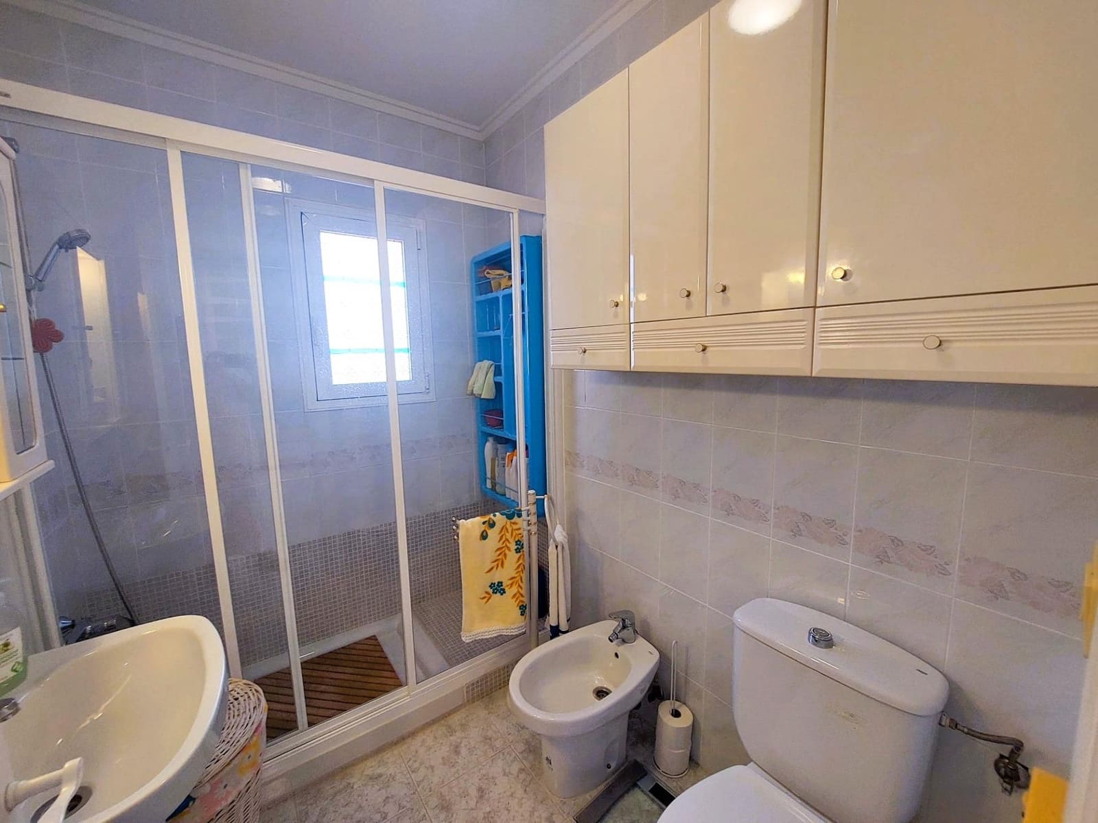 2 sypialnia Bungalow na sprzedaż w Orihuela Costa z basenem garażem - 147 000 € (Ref: 9818967)