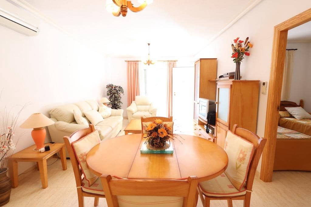 2 soveværelse Bungalow til salg i Orihuela Costa med swimmingpool garage - € 189.000 (Ref: 9818969)