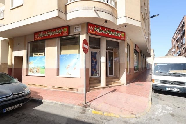Comercial para venda em Las Piscinas Naturales, Torrevieja - 250 000 € (Ref: 9818970)